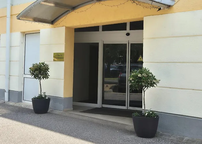 Manna Wellness Apartament *